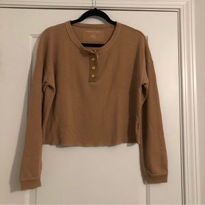 American Eagle Ladies Cropped Henley